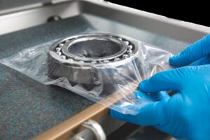 MULTIVAC チャンバー型真空包装機 工業製品向け